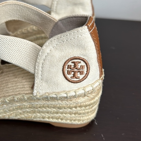 Tory Burch Sandal Catalina Espadrille Wedge
Natural Shoe Slip On Logo Sz 5 - Picture 6 of 13